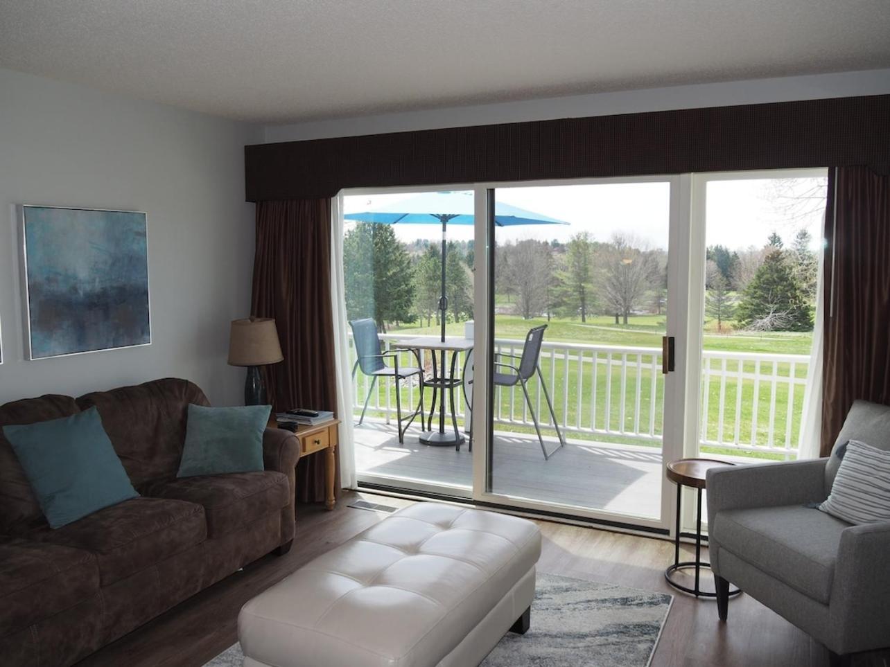 The Grand Getaway - Gorgeous And Great Location! Villa Traverse City Exterior photo